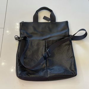 Coach Bifold Crossbody handbag